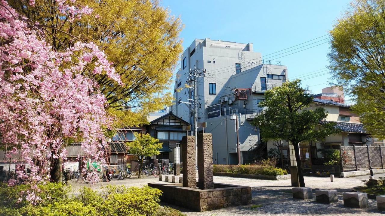 Midnight Rockers Hostel Kanazawa Exterior photo